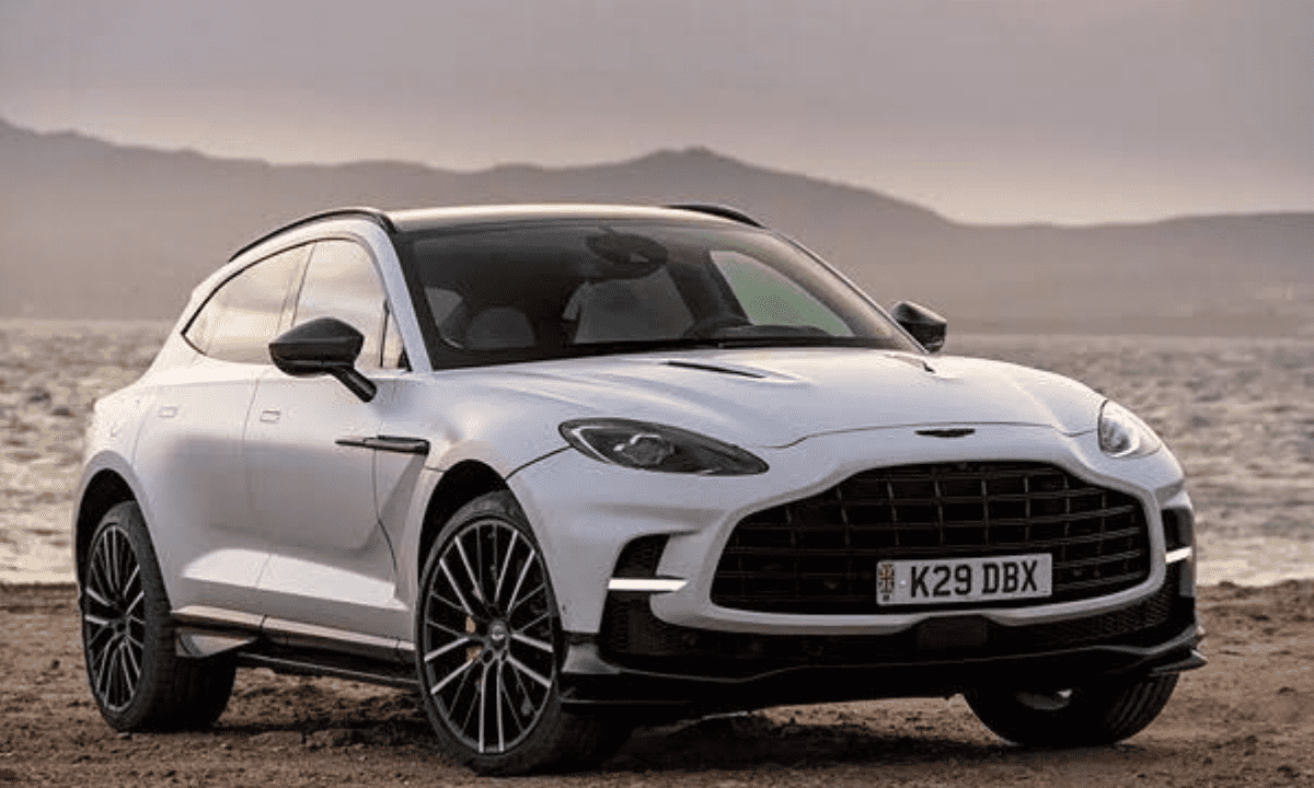 Aston Martin DBX