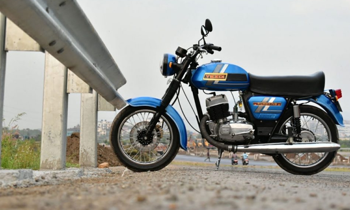 Yezdi Roadking Bike Features Design 