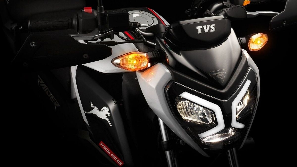TVS Raider 125: सिर्फ ₹95,000 में पाए दमदार पावर, स्टाइल और स्मार्ट फीचर्स का जबरदस्त कॉम्बो
