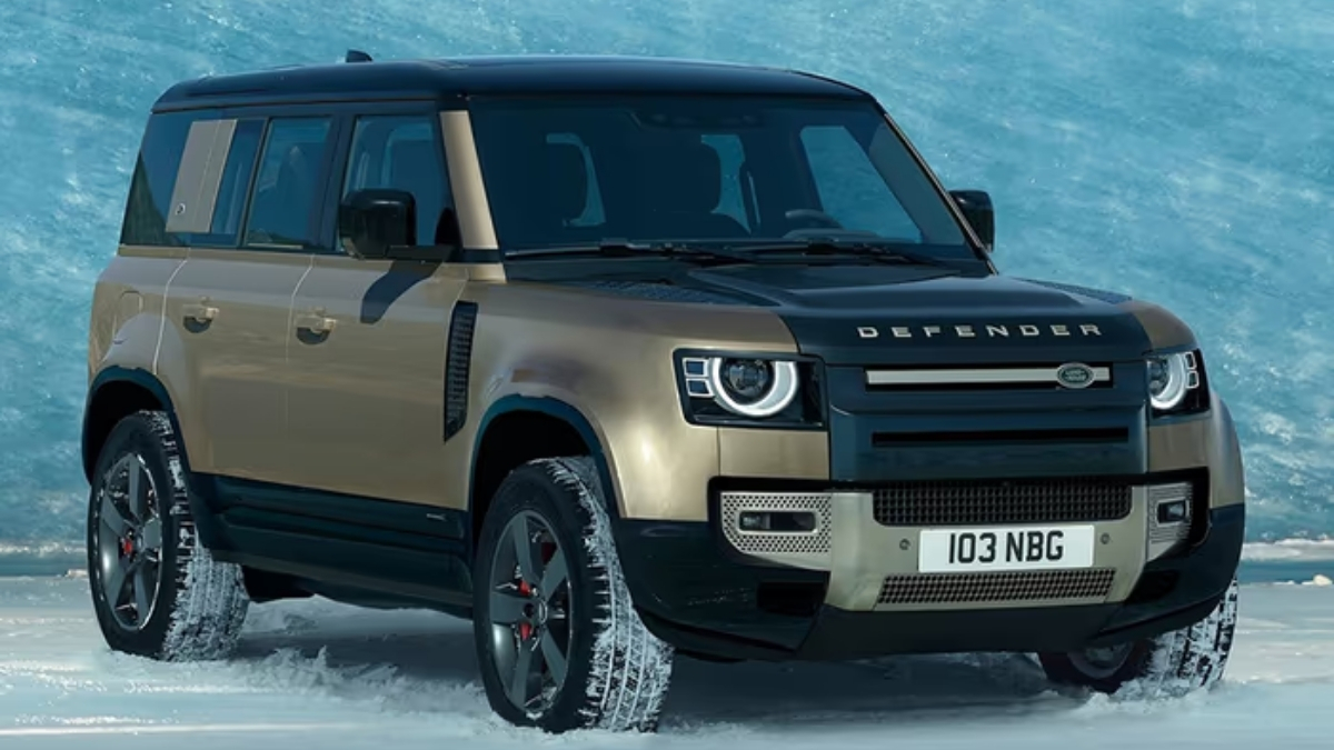 2.30 करोड़ में दमदार 626bhp वाली SUV: Land Rover Defender के शानदार फीचर्स देखिए
