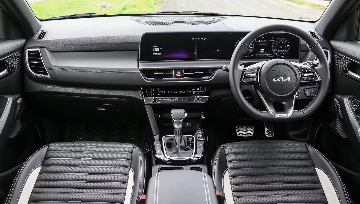 Kia Seltos 2025: 10.90 लाख में मिले 6 एयरबैग, ADAS और पैनोरमिक सनरूफ