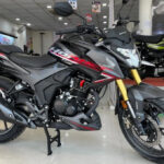 Honda Hornet 2.0: की कीमत 1.39 लाख, जानिए पावरफुल इंजन और स्मार्ट फीचर्स